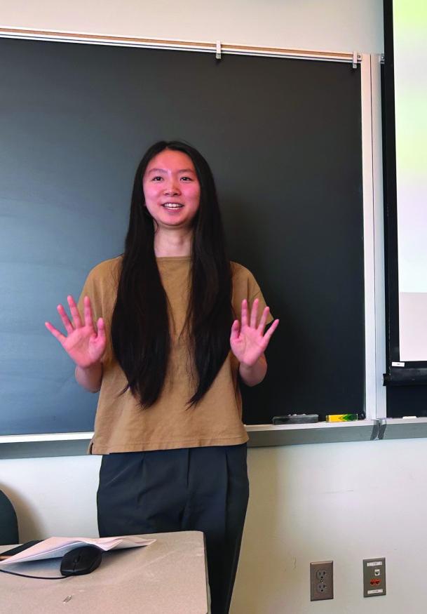 Qiongyi Jasmine Feng'23 delved into the literary works of Leo Tolstoy 和 Kat...